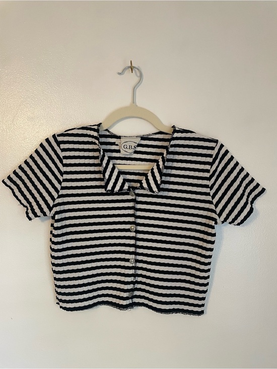 G.B.S. Tops - G.B.S. Black and white stripped button brown short sleeve top